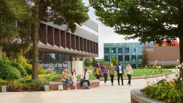 Catalyst exterior